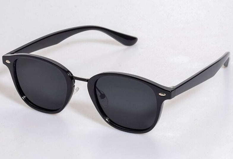 Women's Polarized Oval 'Summer Heat The Bay' Plastic Sunglasses