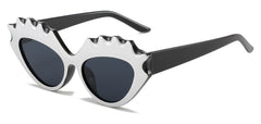 Women's Unique Cat Eye 'Bewitching' Photochromic Sunglasses