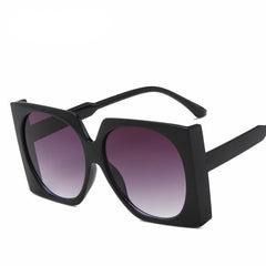 Women's Oversized  Square 'Appeals' Plastic Sunglasses