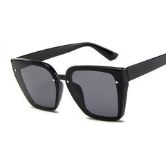 Women's Oversize 'Carefree' Plastic Sunglasses