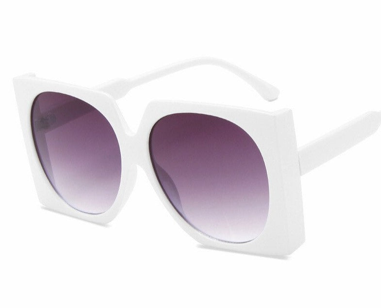 Women's Oversized Square 'Darla' Plastic Sunglasses