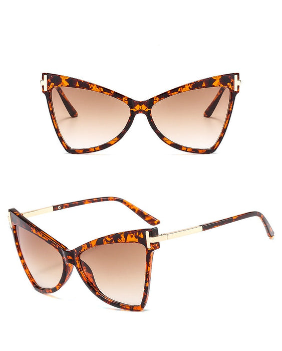 Women's Vintage 'Butterfly' Oversized Cat Eye Sunglasses