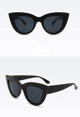 Women's Cat Eye 'Popular' Vintage Sunglasses