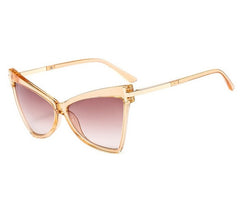 Women's Oversized Cat Eye 'Sunstop' Plastic Sunglasses