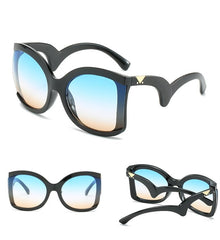 Women's Square 'Fantasy' Oversized Sunglasses