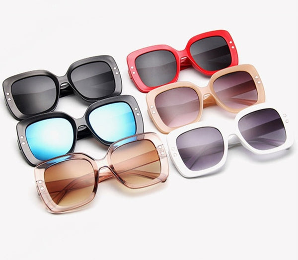 Women's Luxury Square 'Kissed' Plastic Sunglasses