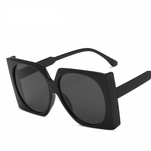 Women's Oversized  Square 'Appeals' Plastic Sunglasses