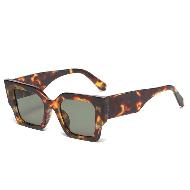 Women's Square 'Zandra' Plastic Sunglasses