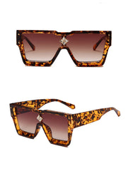 Women's Square 'Shanaia Twain' Plastic Sunglasses