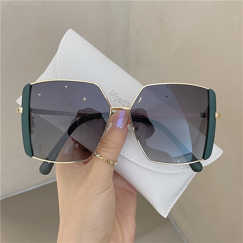 Women's Trendy Square 'Out of The Bleu' Metal Sunglasses