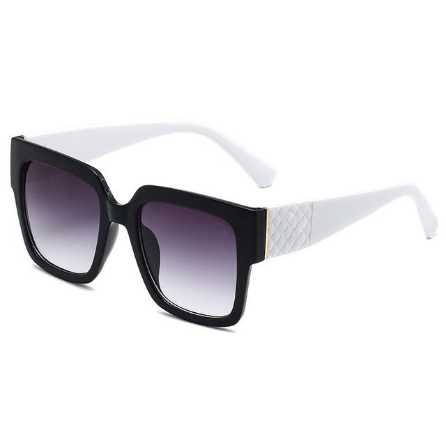 Women's Luxury Square 'Hailey' Plastic Sunglasses
