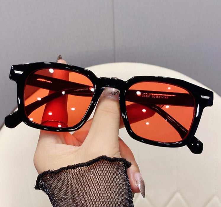 Women's Square Vintage 'Bambie' Plastic Sunglasses