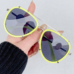 Women's Polarized Oval 'Dazzling Gal' Metal Sunglasses