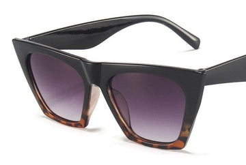 Women's Cat Eye 'Grudge 'Plastic Sunglasses