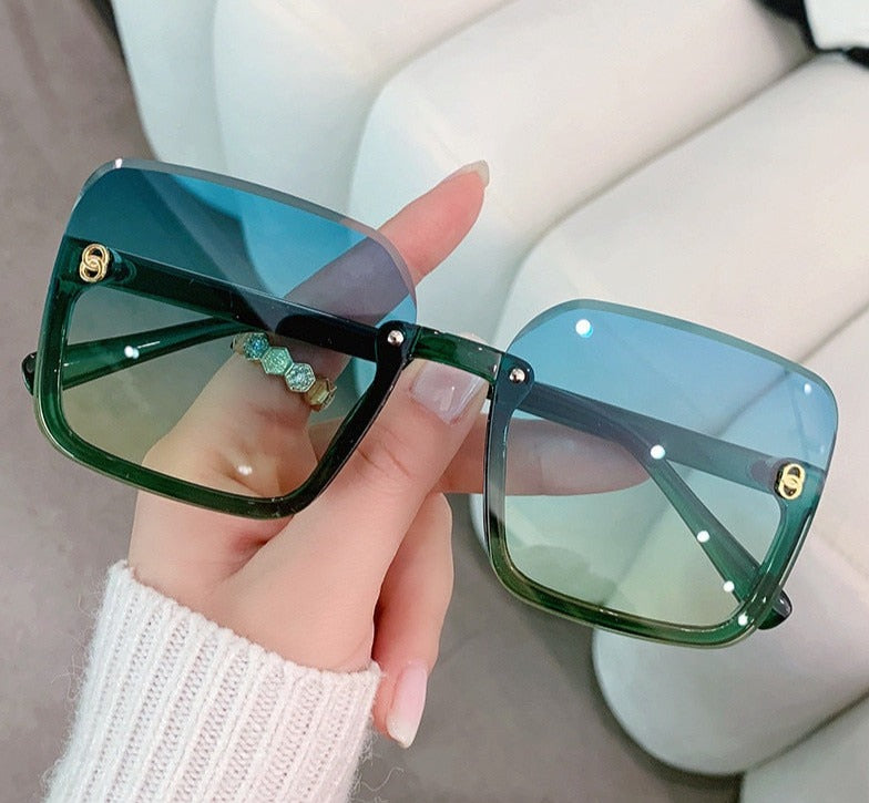 Women's Rectangle 'Jessy' Plastic  Sunglasses