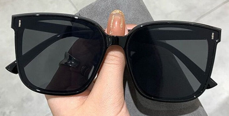 Women's Oversized Square 'Peppermint' Plastic Sunglasses