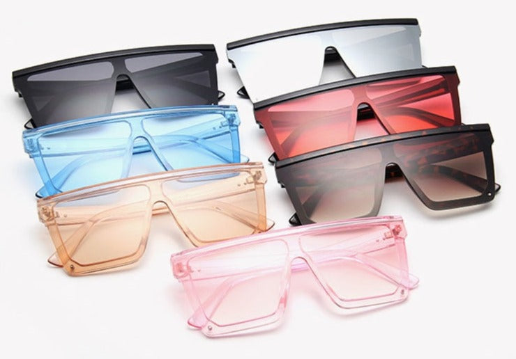 Women's Oversized Square 'Medusa' Plastic Sunglasses