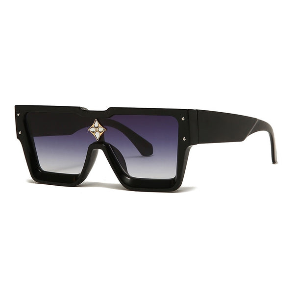 Women's Square 'Shanaia Twain' Plastic Sunglasses