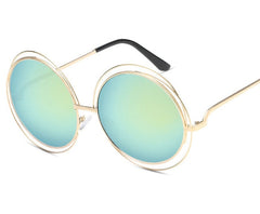 Women's Retro Oversized Round 'Diva Glaze' Plastic Sunglasses