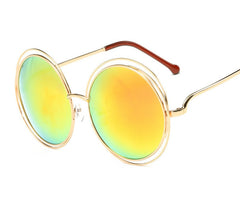 Women's Retro Oversized Round 'Diva Glaze' Plastic Sunglasses