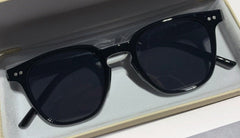 Women's Oversized Square 'Bellona' Plastic Sunglasses