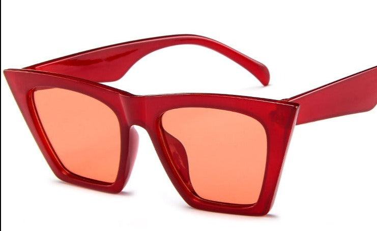 Women's Cat Eye 'Grudge 'Plastic Sunglasses