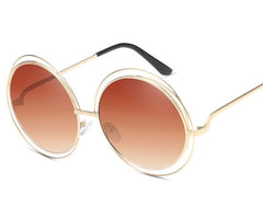 Women's Retro Oversized Round 'Diva Glaze' Plastic Sunglasses