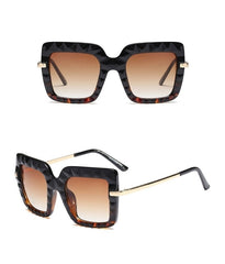 Women's Square 'Moon Casidy' Plastic Sunglasses