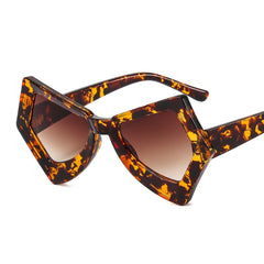 Women's Retro Cat Eye 'Diabolical' Plastic Sunglasses