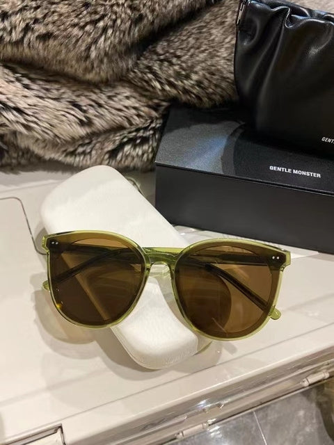 Unisex Square Aviator 'Gentle' Plastic Sunglasses