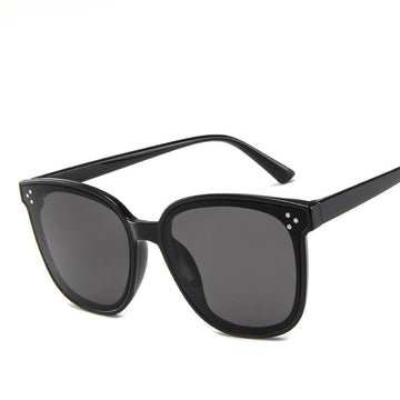 Women's Oversized Square 'Martha' Plastic Sunglasses