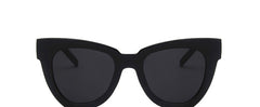 Women's Cat Eye Plastic 'Wendy' Plastic Sunglasses