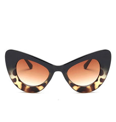 Women's Oversized Cat Eye 'Edna Mode' Plastic  Sunglasses