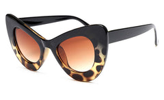 Women's Oversized Cat Eye 'Edna Mode' Plastic  Sunglasses