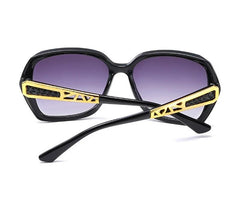 Women's Oversized Round 'Slush Mind' Plastic Sunglasses