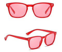 Women's Square Polarized 'Sun's Out' Plastic  Sunglasses