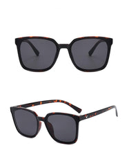 Women's Square 'Grand Piazza' Plastic Sunglasses