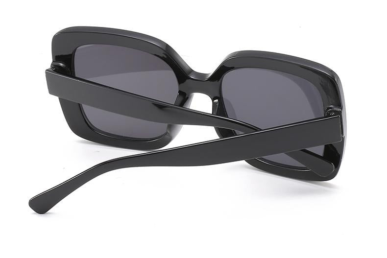 Women's Oversized Square 'Hilton' Pastic Sunglasses