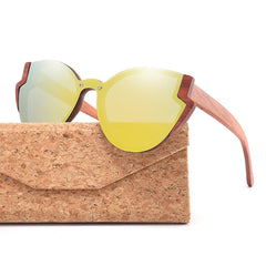 Unisex Polarized Butterfly 'Beauty' Wooden Bamboo Sunglasses