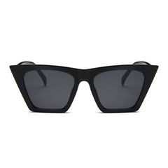 Women's Oversized Cat Eye 'Sophisticated Diva' Plastic Sunglasses