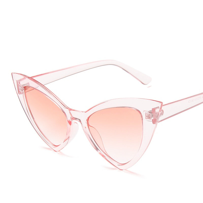 Women's Oversized Vintage Cat Eye 'Kaira' Plastic Sunglasses