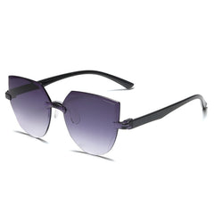 Women's Cat Eye Sports 'Sea Breeze' Plastic Sunglasses