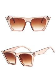 Women's Oversized Cat Eye 'Sophisticated Diva' Plastic Sunglasses