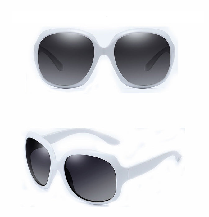 Women's Oversized Polarized Butterfly 'Buffalo Slider' Plastic Sunglasses
