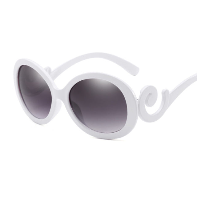 Women's Oversized Oval 'Audrey Hepburn' Plastic Sunglasses