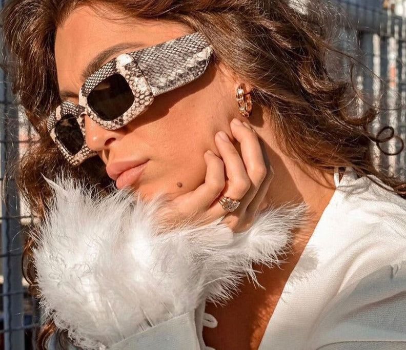 Women's Retro Rectangle 'Fierre' Plastic Sunglasses