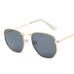 Women's Round 'Inutz' Plastic Sunglasses