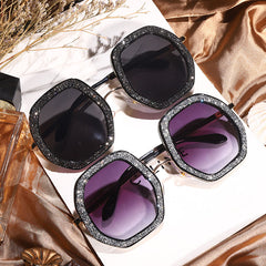 Women's Oversized Shiny Round 'Krista' Metal Sunglasses