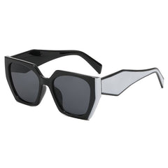 Women's Oversized Retro Square 'Luna' Plastic Sunglasses