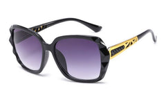 Women's Oversized Round 'Slush Mind' Plastic Sunglasses